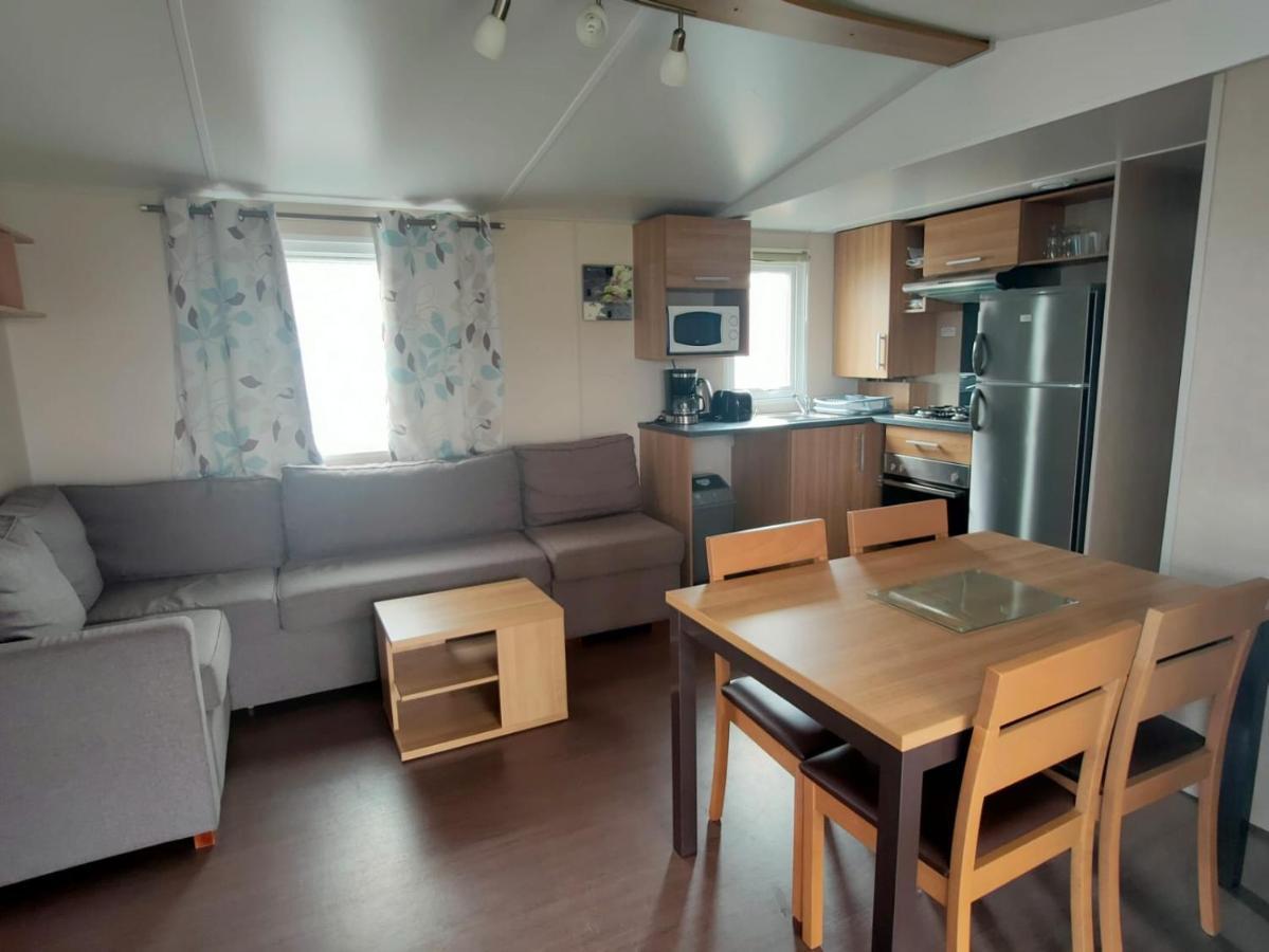 Mobil Home 8P Domaine De Dugny Onzain Exterior photo